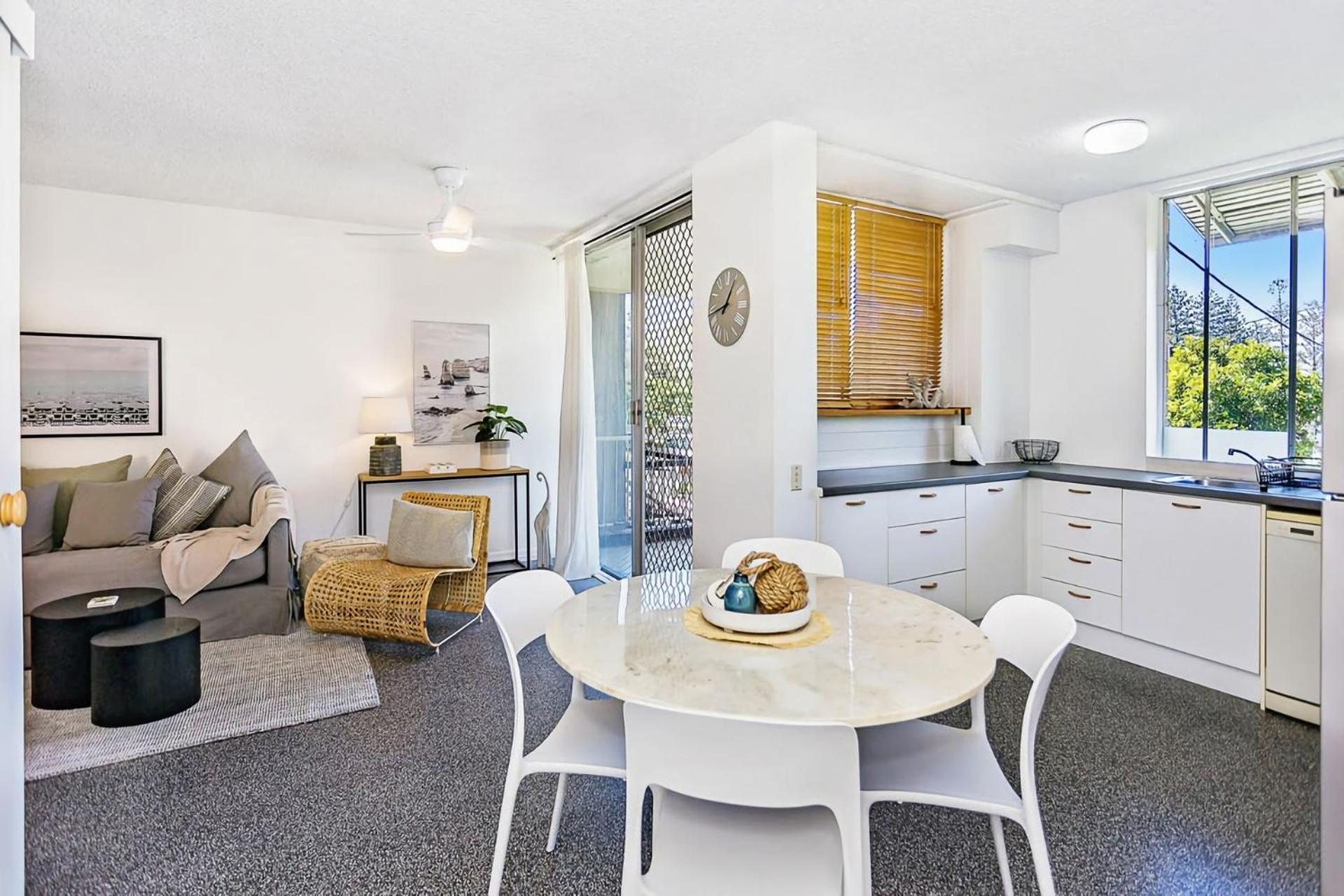דירות גולד קוסט Beachside Bliss Your Ideal Coastal Hideaway מראה חיצוני תמונה