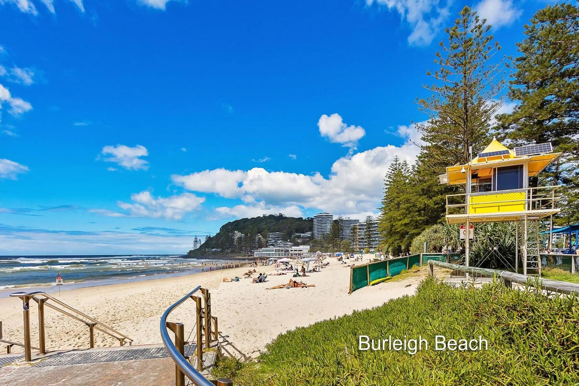 דירות גולד קוסט Beachside Bliss Your Ideal Coastal Hideaway מראה חיצוני תמונה